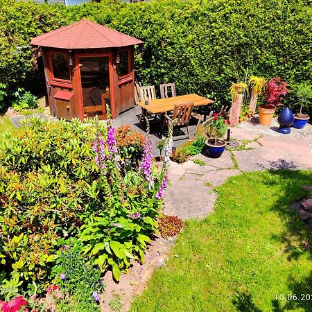 Ferienhaus Marré - mit Grill, Feuerstelle und Gartensauna Waldbrunn  Extérieur photo