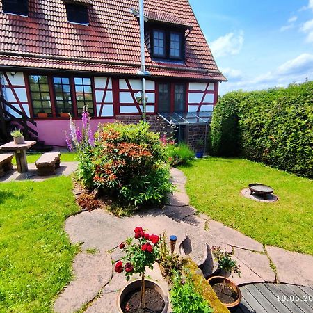Ferienhaus Marré - mit Grill, Feuerstelle und Gartensauna Waldbrunn  Extérieur photo